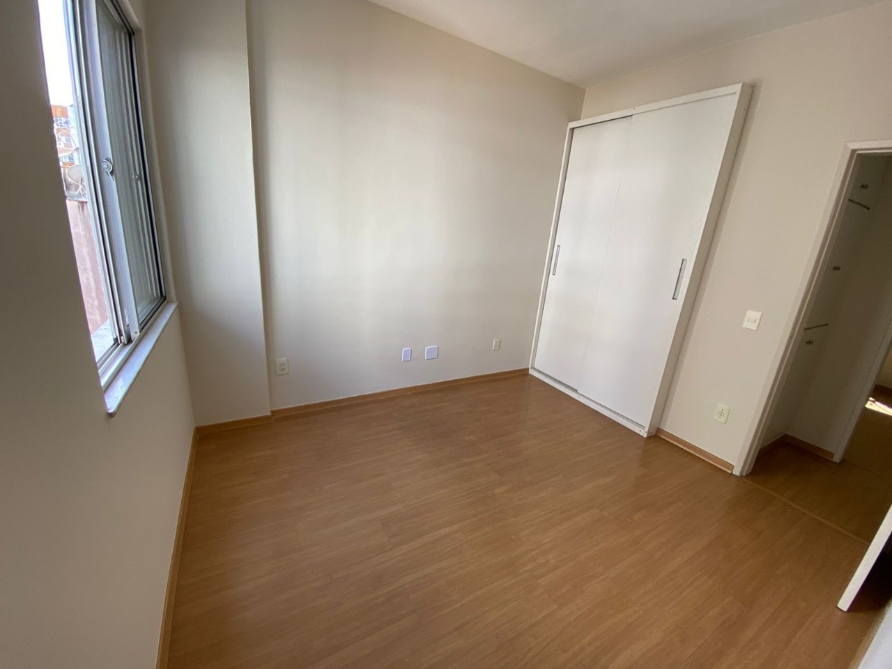 Apartamento à venda com 2 quartos, 95m² - Foto 6