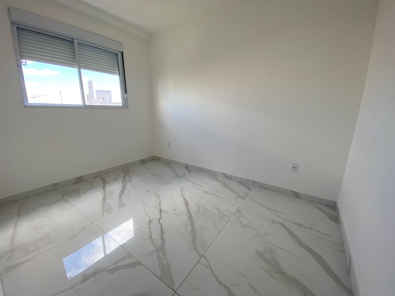 Apartamento à venda com 3 quartos, 83m² - Foto 12