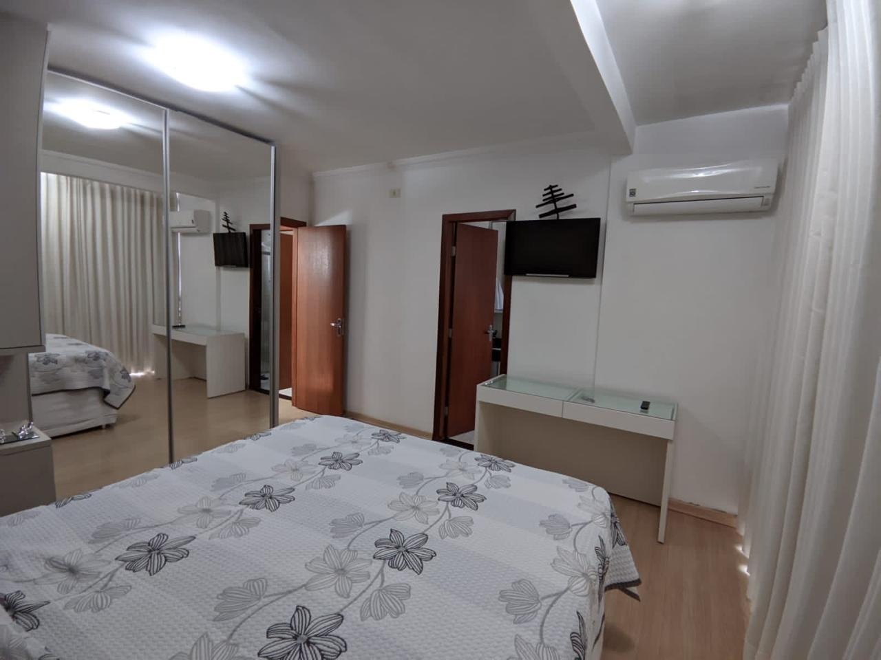 Casa à venda com 3 quartos, 154m² - Foto 3