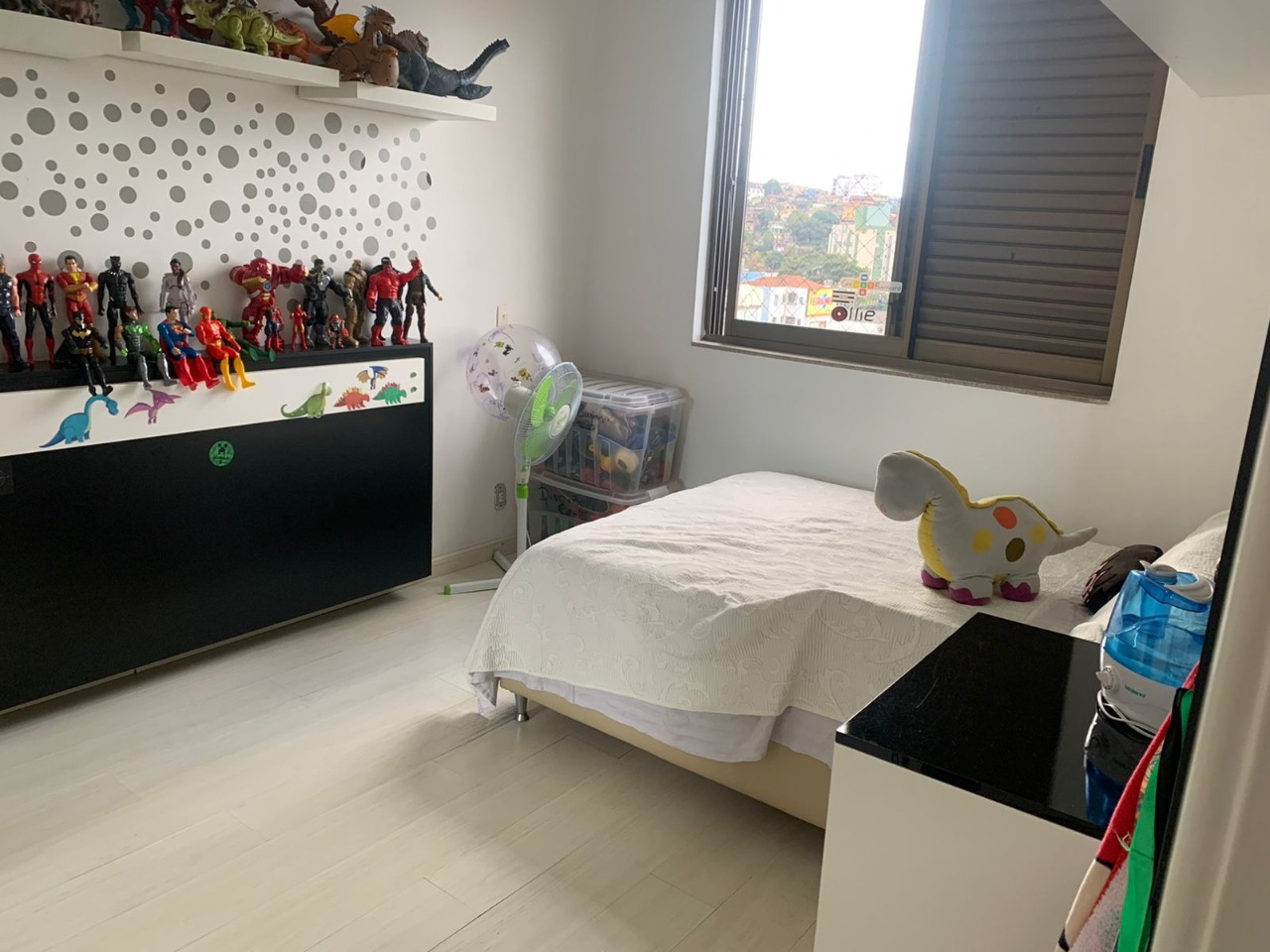 Apartamento à venda com 4 quartos, 135m² - Foto 12