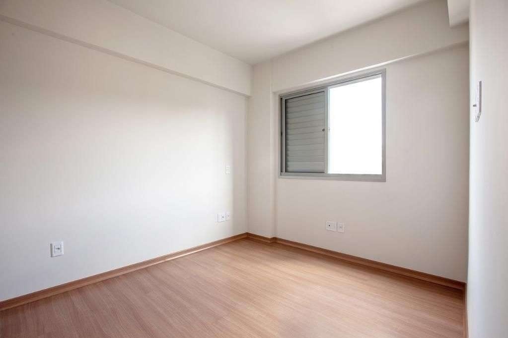 Apartamento à venda com 2 quartos, 98m² - Foto 7