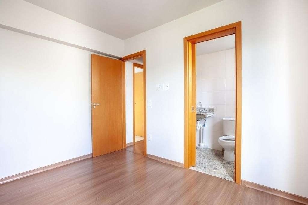 Apartamento à venda com 2 quartos, 98m² - Foto 11