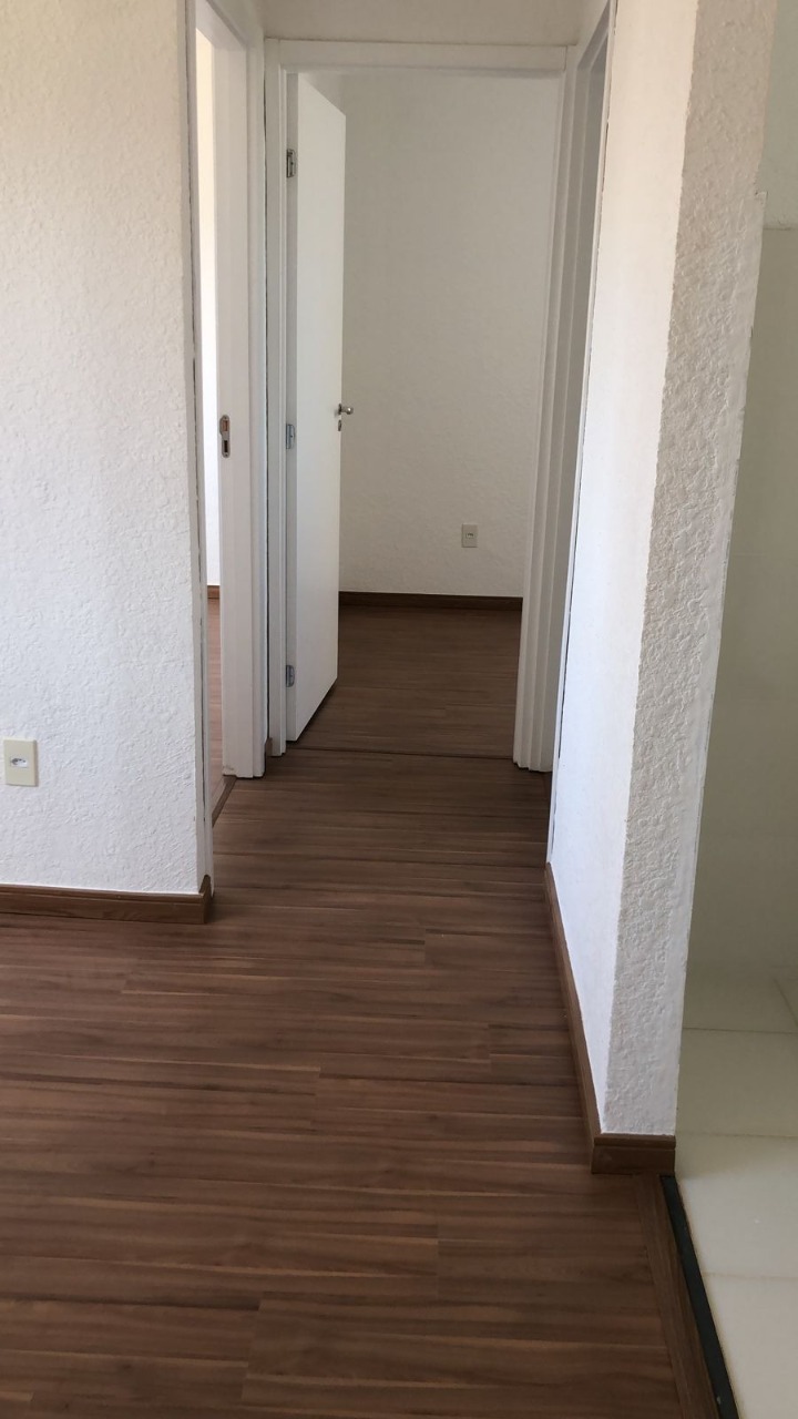 Apartamento à venda com 2 quartos, 42m² - Foto 2