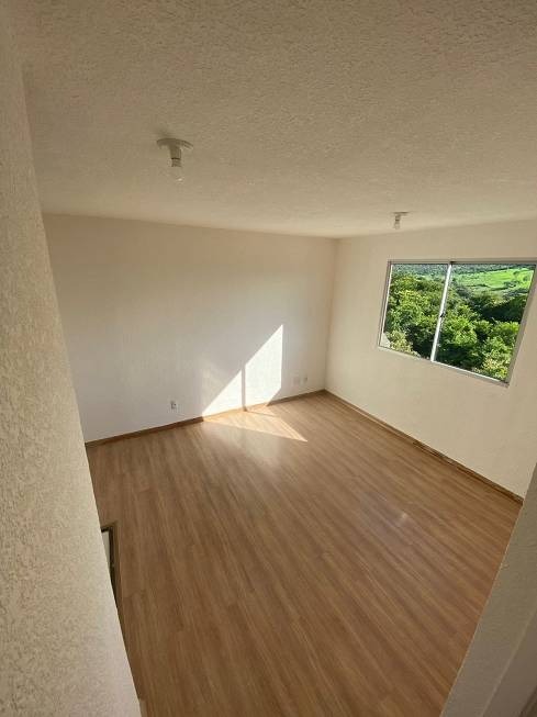 Apartamento à venda com 2 quartos, 42m² - Foto 1