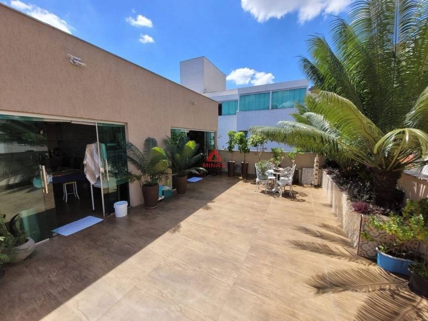 Cobertura à venda com 3 quartos, 200m² - Foto 11