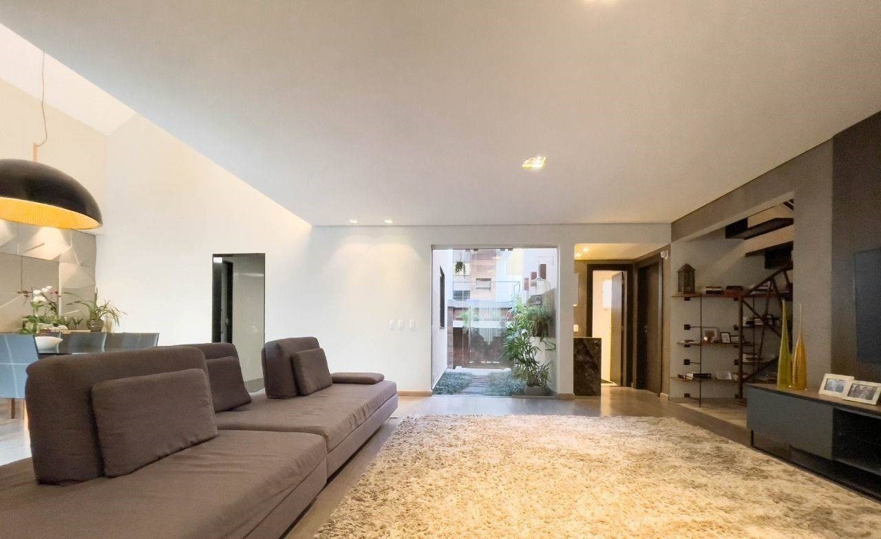 Casa à venda com 3 quartos, 360m² - Foto 5