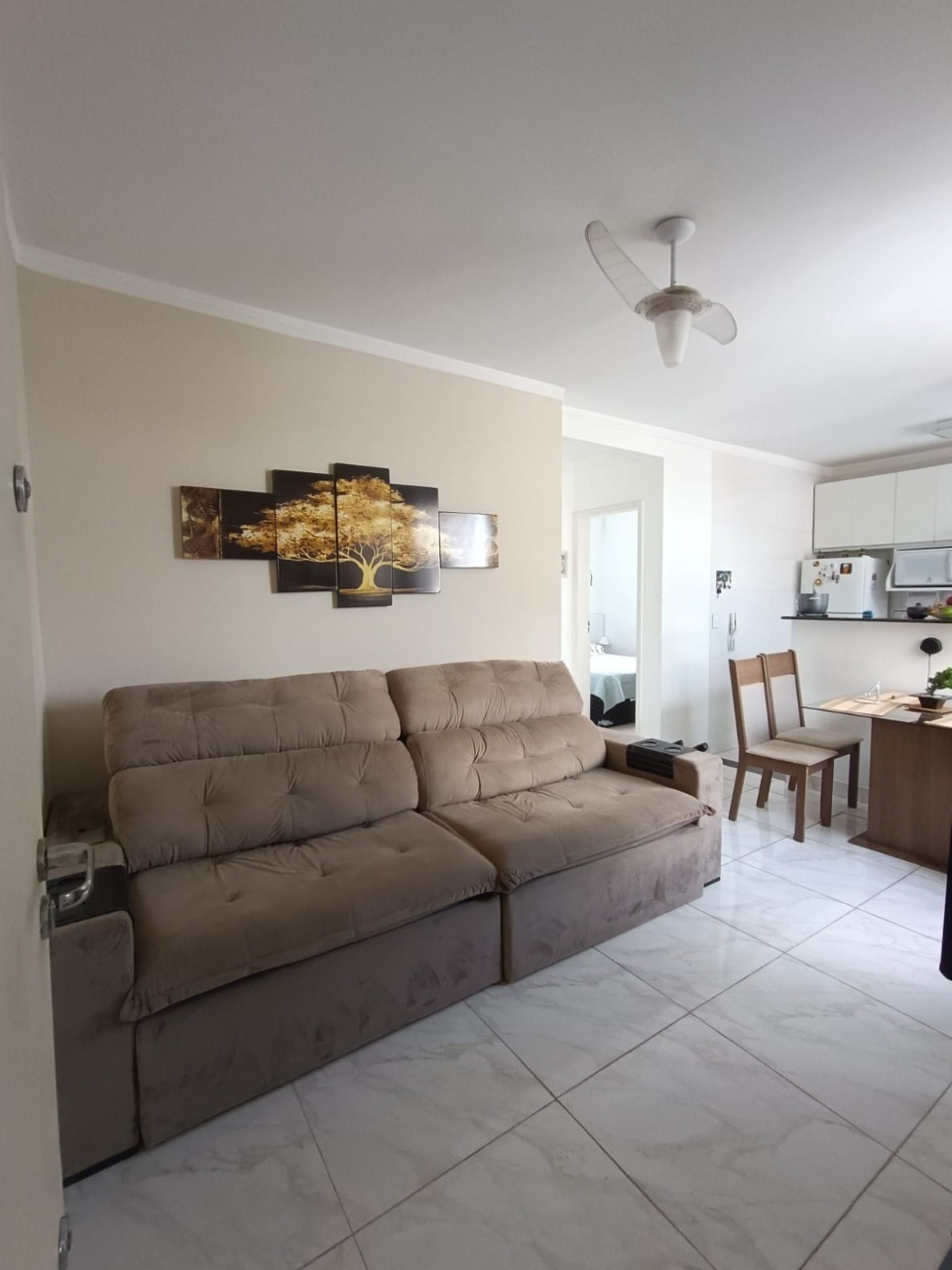 Apartamento à venda com 2 quartos, 45m² - Foto 1