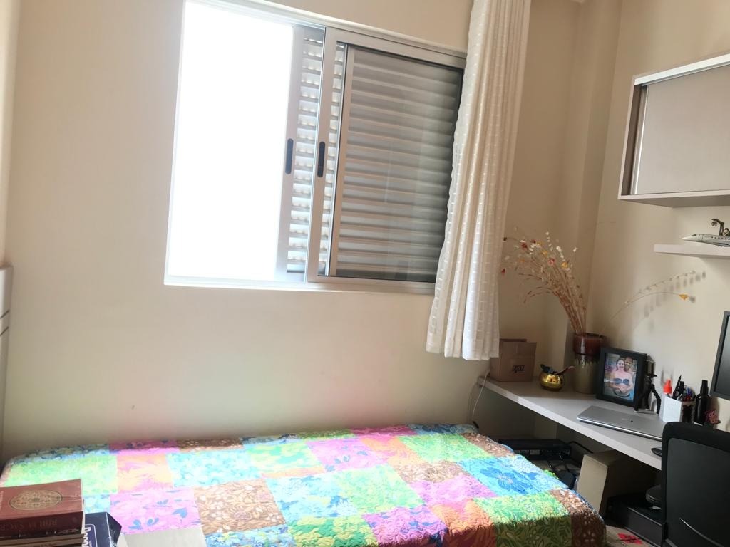 Apartamento à venda com 3 quartos, 91m² - Foto 13