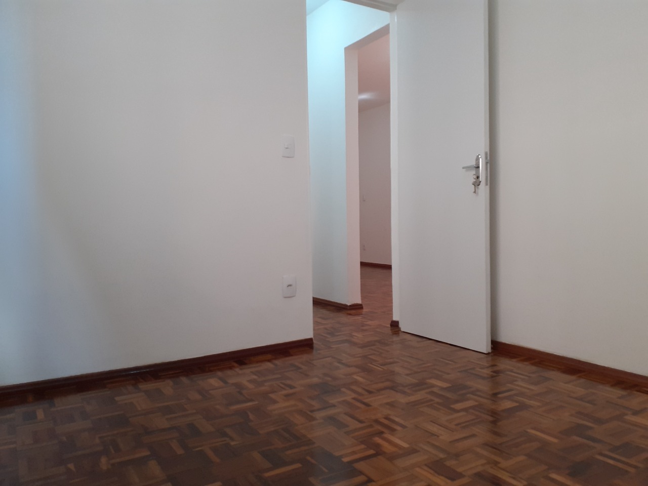 Apartamento à venda com 2 quartos, 58m² - Foto 5