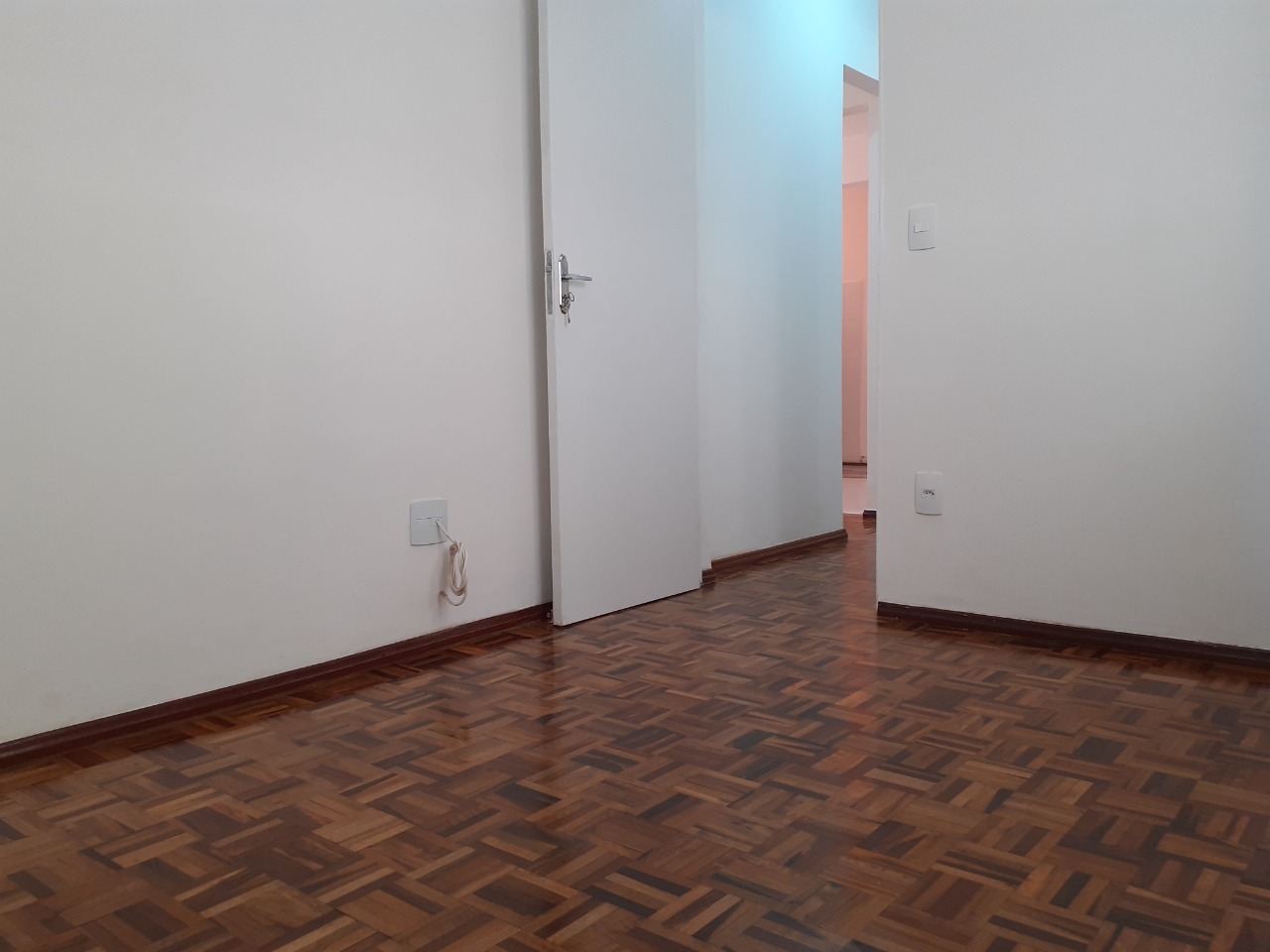 Apartamento à venda com 2 quartos, 58m² - Foto 7