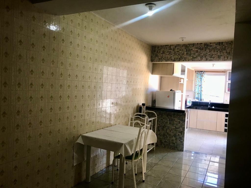 Casa à venda com 2 quartos, 124m² - Foto 10