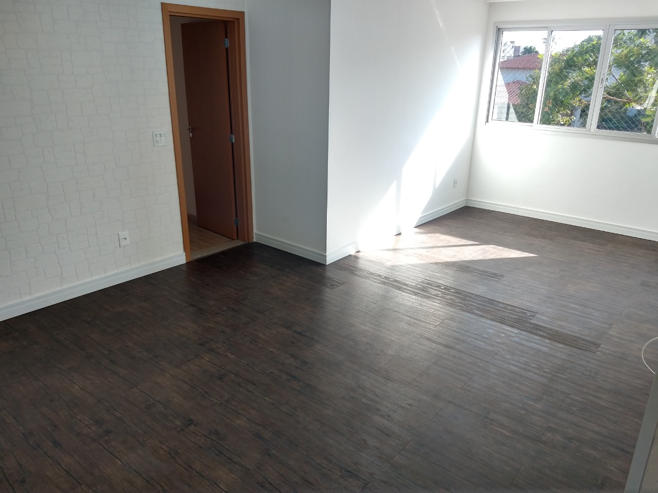 Apartamento à venda com 3 quartos, 85m² - Foto 1