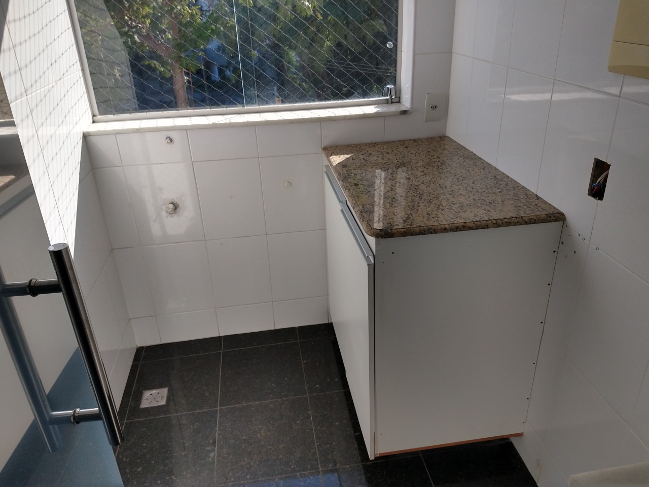 Apartamento à venda com 3 quartos, 85m² - Foto 13