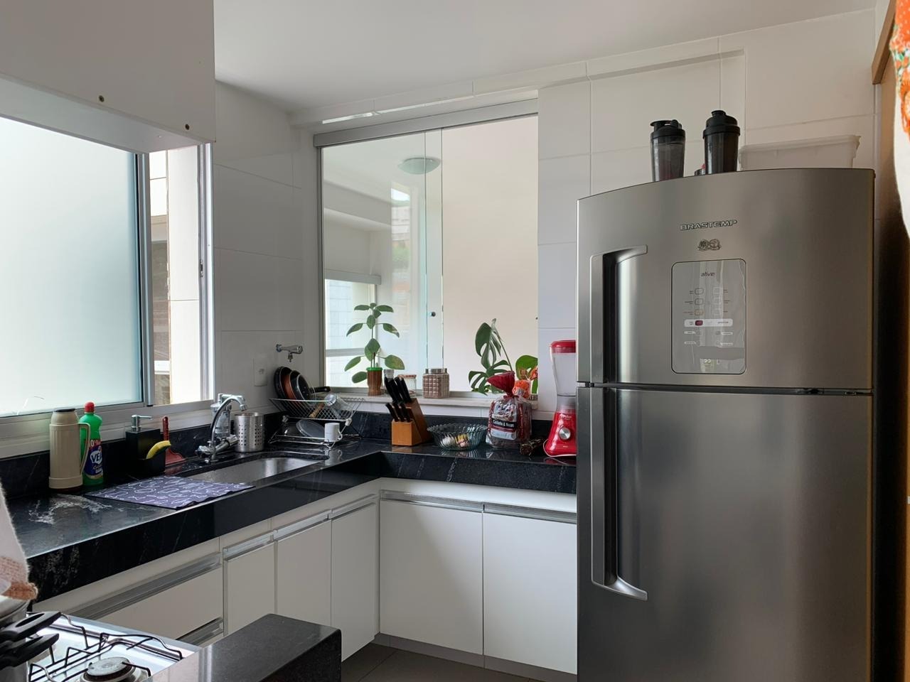 Apartamento à venda com 2 quartos, 77m² - Foto 14