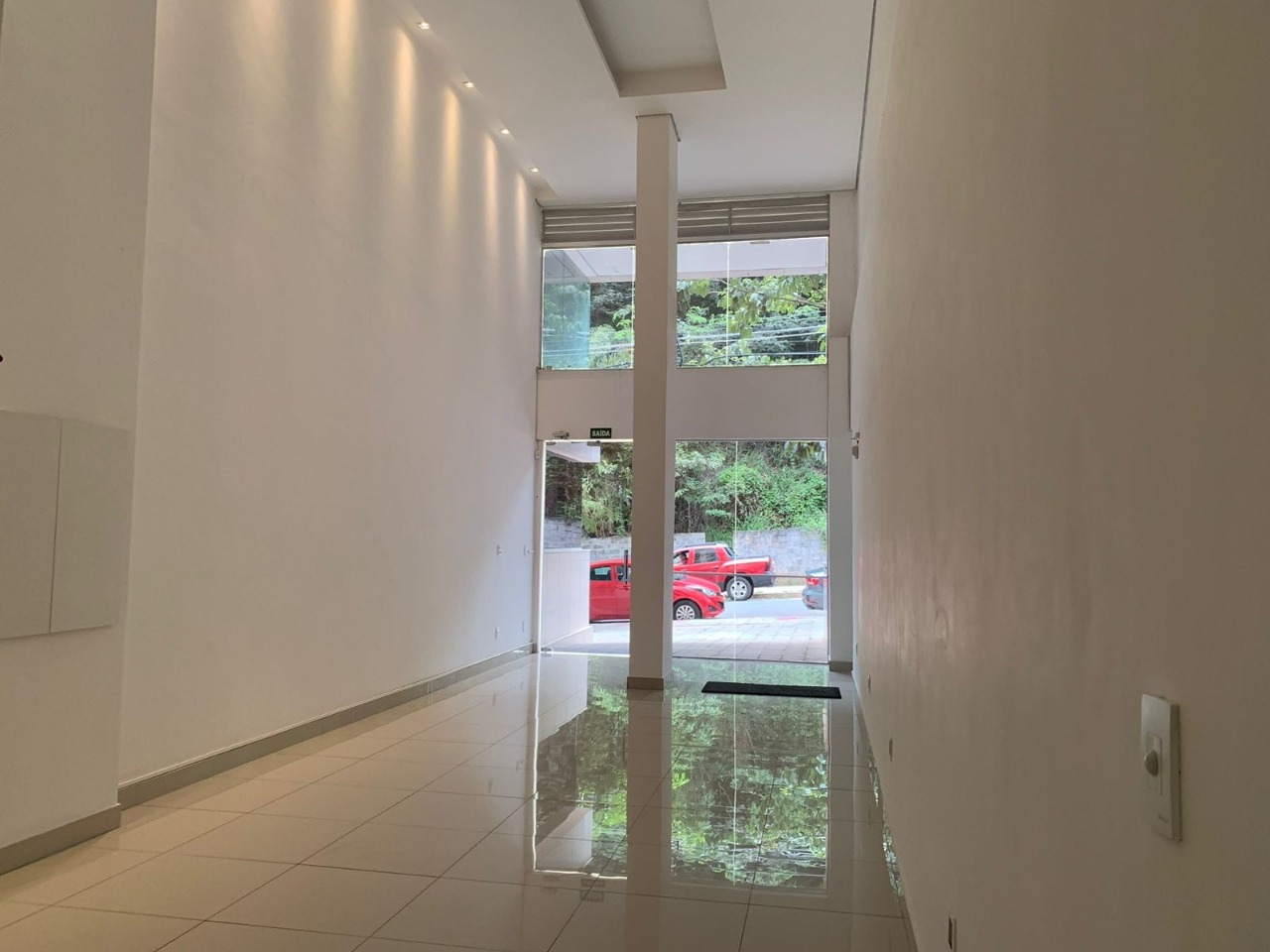 Apartamento à venda com 2 quartos, 77m² - Foto 21