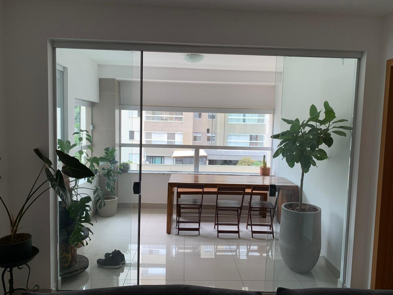 Apartamento à venda com 2 quartos, 77m² - Foto 6