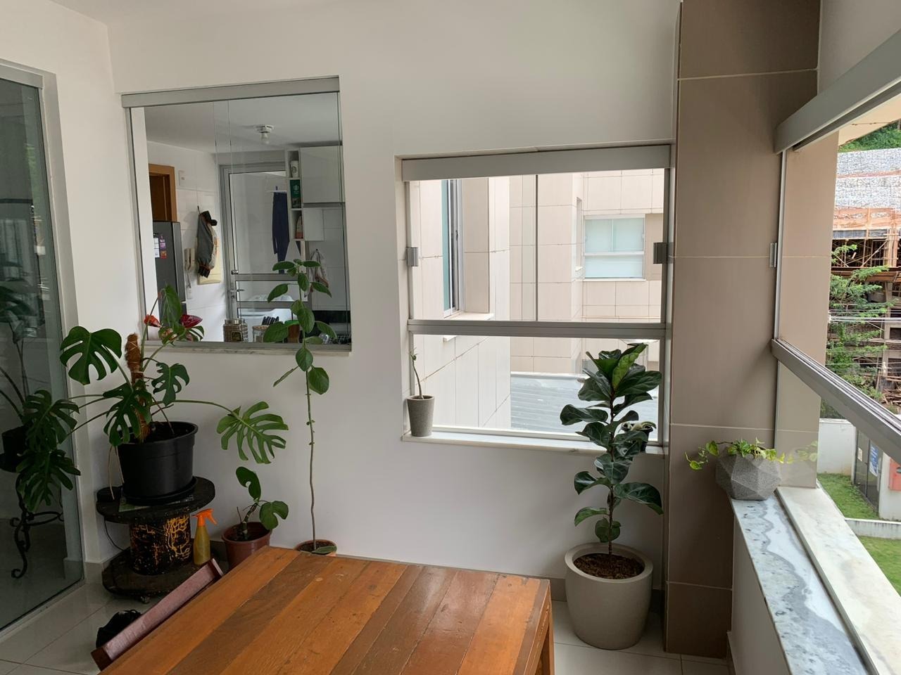 Apartamento à venda com 2 quartos, 77m² - Foto 5