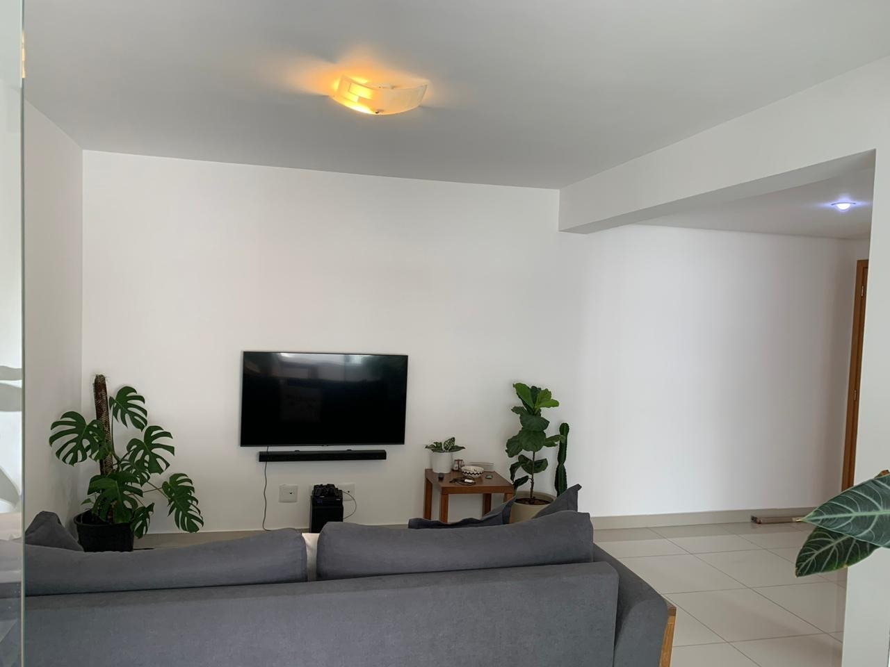 Apartamento à venda com 2 quartos, 77m² - Foto 4