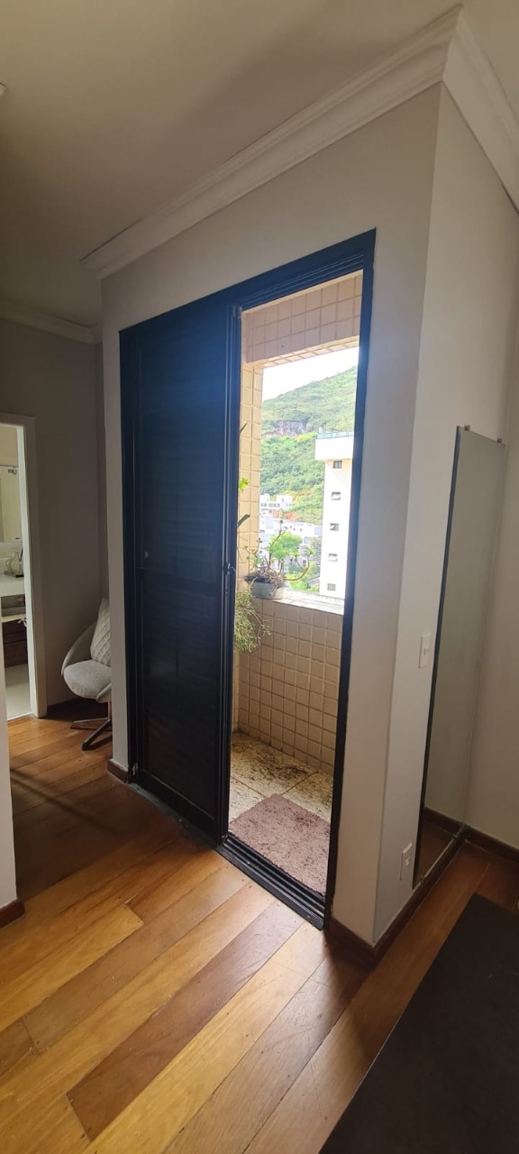 Apartamento à venda com 3 quartos, 105m² - Foto 5