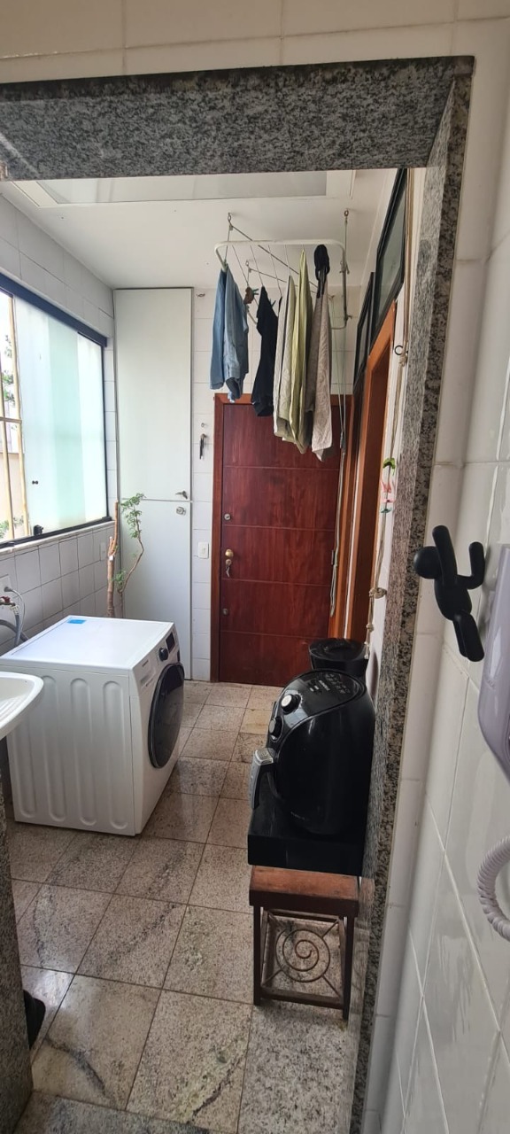 Apartamento à venda com 3 quartos, 105m² - Foto 13