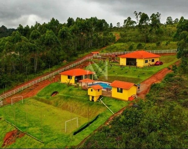 Chácara à venda com 4 quartos, 5700m² - Foto 2