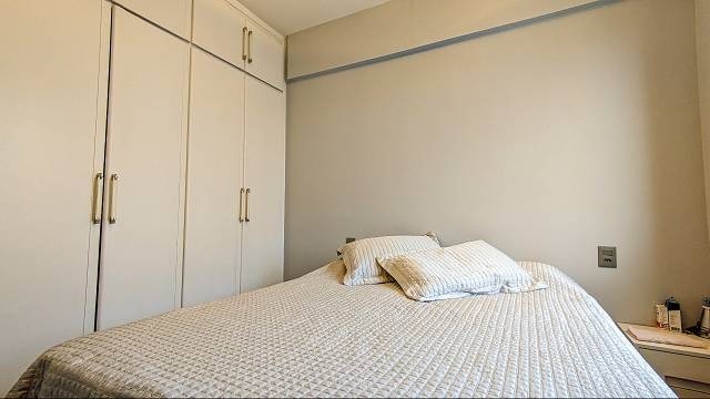 Apartamento à venda com 3 quartos, 105m² - Foto 11