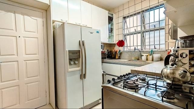 Apartamento à venda com 3 quartos, 105m² - Foto 22