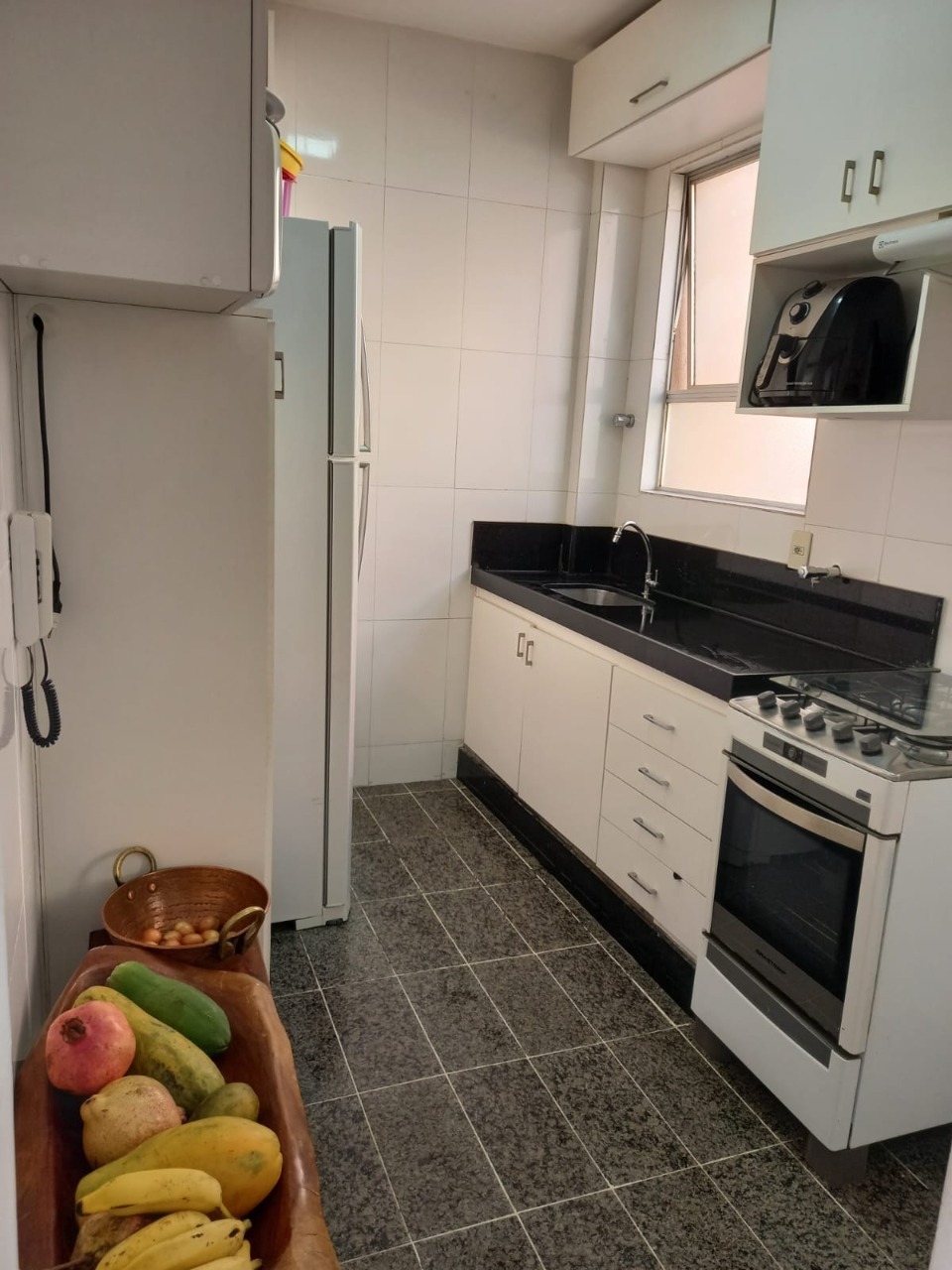 Apartamento à venda com 3 quartos, 90m² - Foto 9