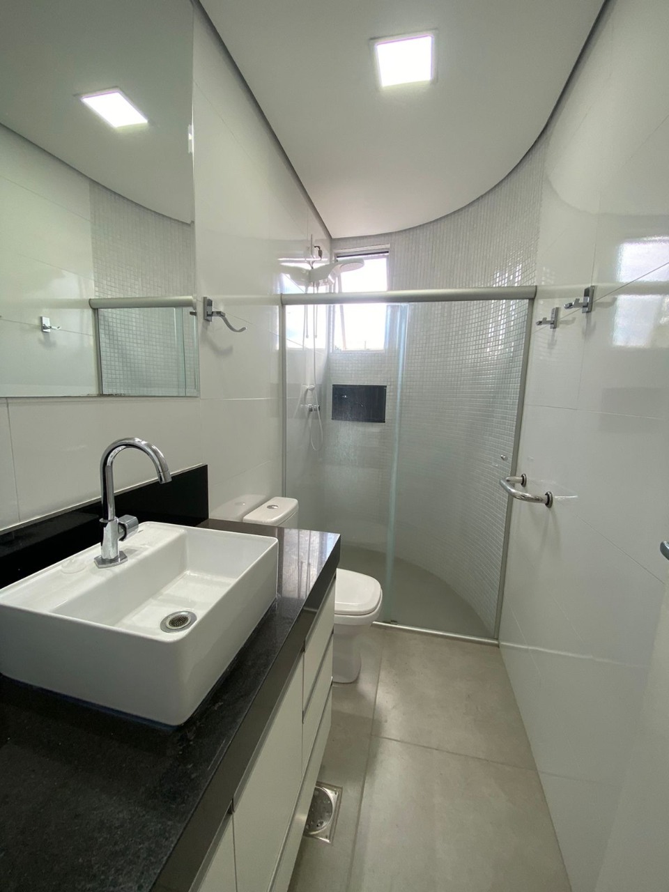 Apartamento à venda com 3 quartos, 91m² - Foto 8