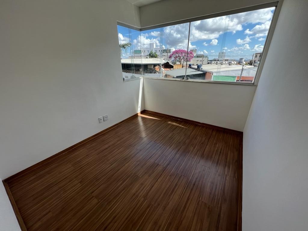 Apartamento à venda com 3 quartos, 74m² - Foto 13