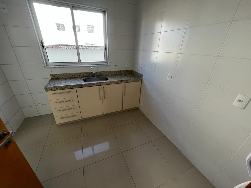 Apartamento à venda com 3 quartos, 74m² - Foto 8