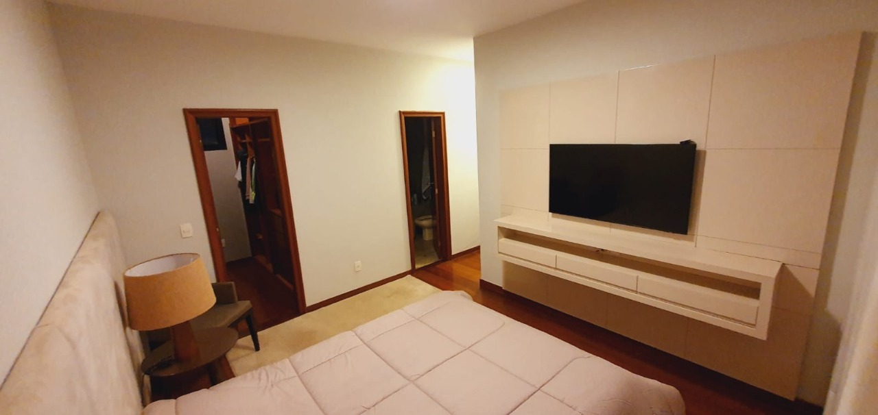 Apartamento para alugar com 4 quartos, 198m² - Foto 19