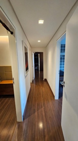 Apartamento à venda com 4 quartos, 247m² - Foto 8