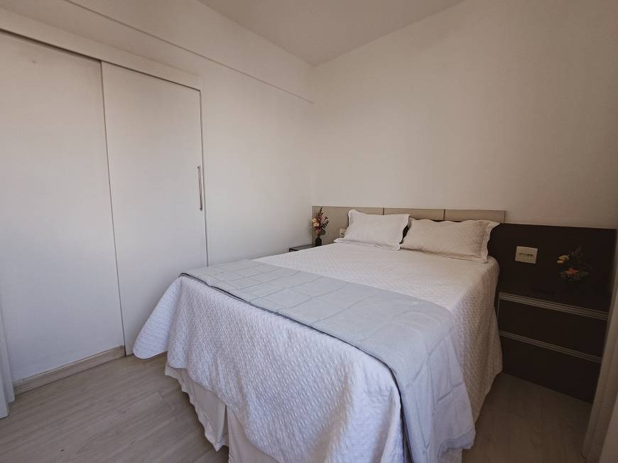 Apartamento à venda com 3 quartos, 110m² - Foto 17