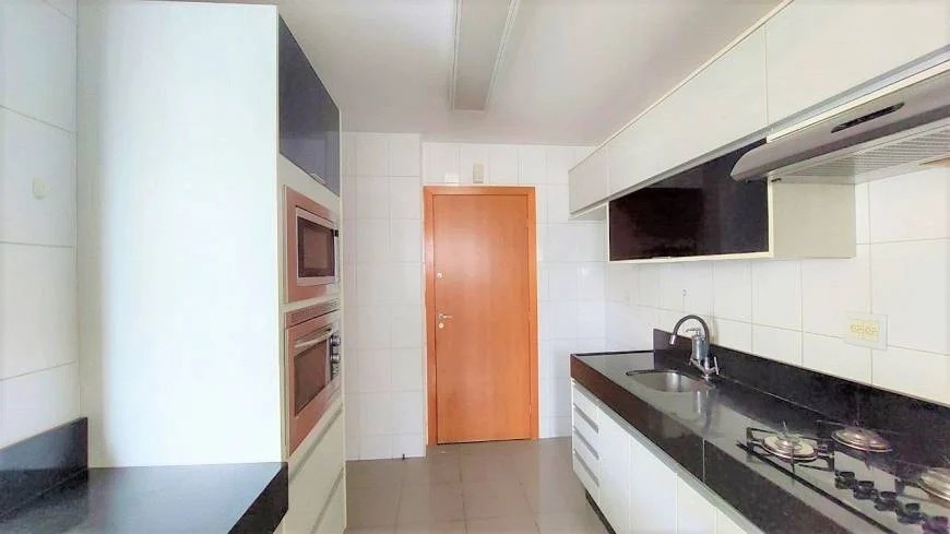 Apartamento à venda com 3 quartos, 120m² - Foto 11