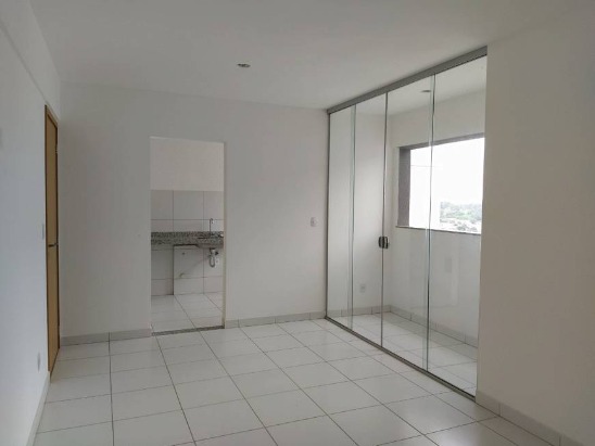 Apartamento à venda com 3 quartos, 75m² - Foto 1