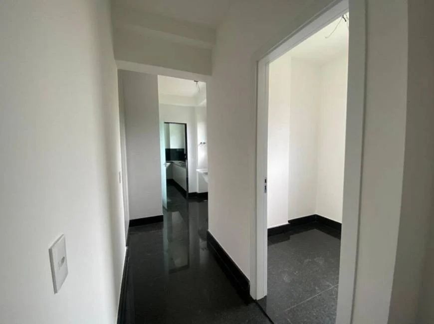 Apartamento à venda com 4 quartos, 215m² - Foto 14