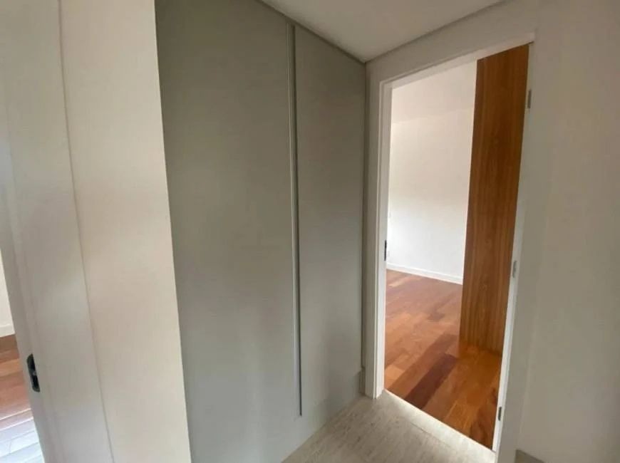 Apartamento à venda com 4 quartos, 215m² - Foto 19