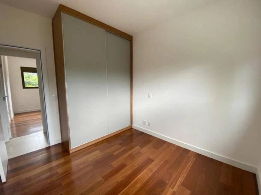 Apartamento à venda com 4 quartos, 215m² - Foto 20