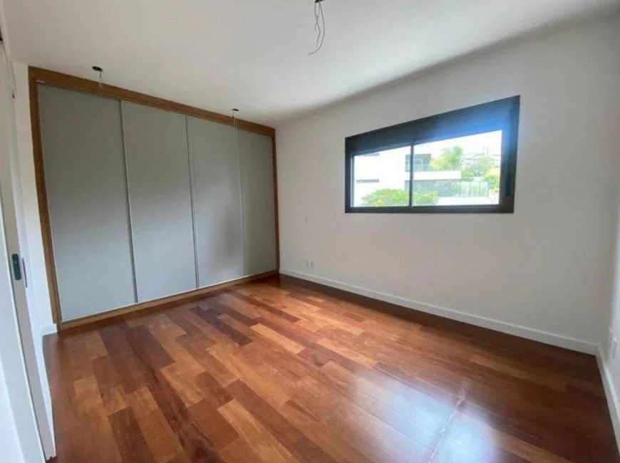 Apartamento à venda com 4 quartos, 215m² - Foto 21