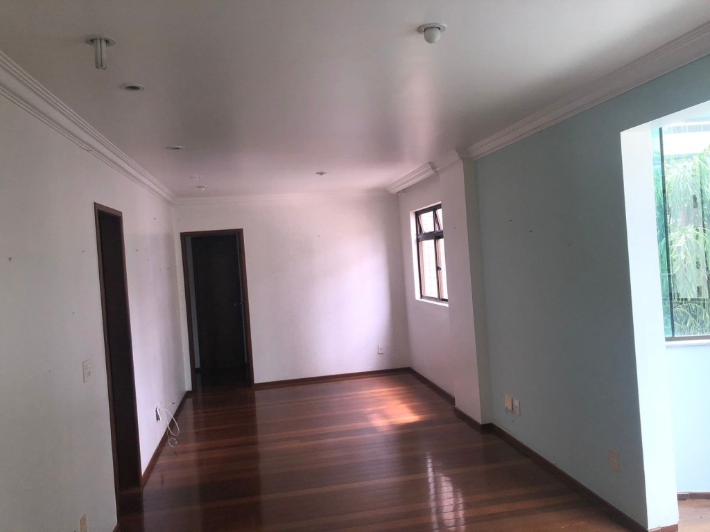 Apartamento à venda com 3 quartos, 100m² - Foto 4