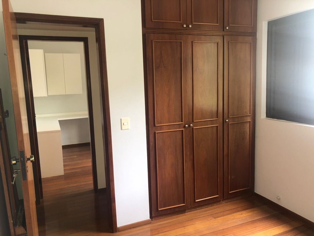 Apartamento à venda com 3 quartos, 100m² - Foto 12