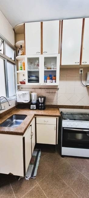 Apartamento à venda com 3 quartos, 30m² - Foto 10