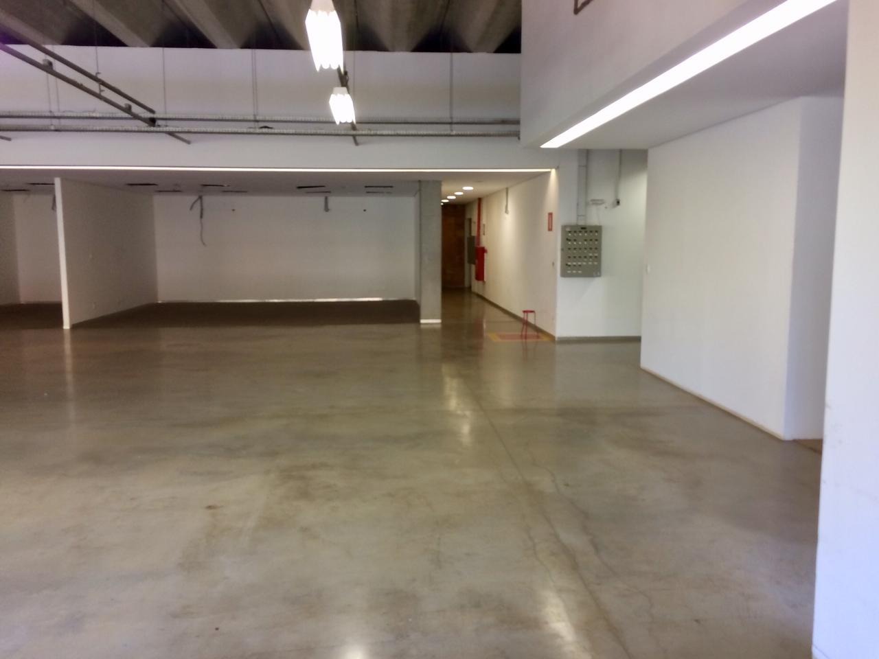 Depósito-Galpão-Armazém para alugar, 950m² - Foto 6