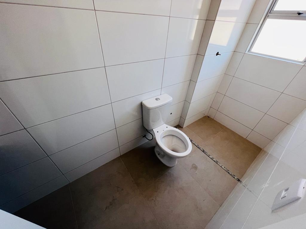 Apartamento à venda com 2 quartos, 64m² - Foto 12