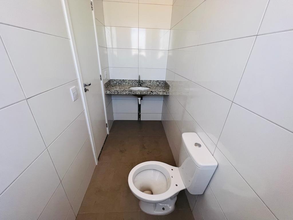 Apartamento à venda com 2 quartos, 64m² - Foto 13