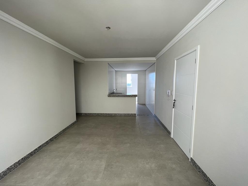 Apartamento à venda com 3 quartos, 71m² - Foto 1