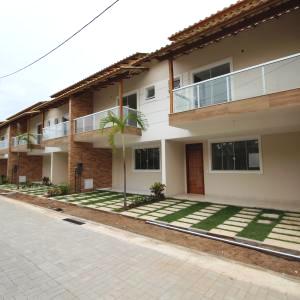 Casa de Condomínio à venda com 3 quartos, 112m² - Foto 1