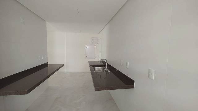 Apartamento à venda com 4 quartos, 142m² - Foto 21