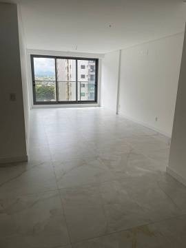 Apartamento à venda com 4 quartos, 142m² - Foto 15